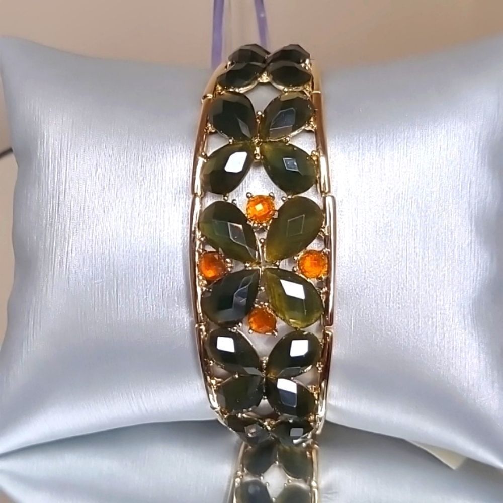 RUNWAY Liz Claiborne Social Cuff Bracelet